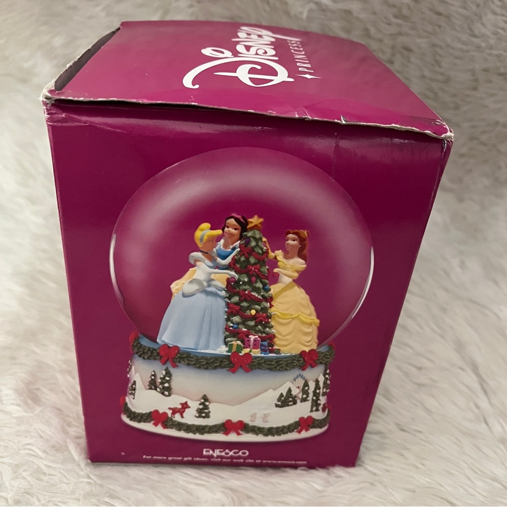 Disney Princess Water ball Snow globe - Picture 5 of 9